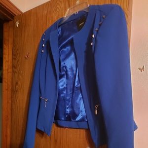 Blue Blazer 4/40